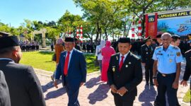 Bupati Mubar, La Ode Darwin Sekaligus sebagai Ketua Umum Kerukunan Keluarga Masyarakat Muna (KKMM). (Foto:Afrizal) 