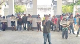 Salah satu tokoh Pemudah Watopute yang tergabung dalam Kerukunan Tani Warangga Watoputeh (KTWW), Rian Lakilaponto (Foto:Iman Supa) 