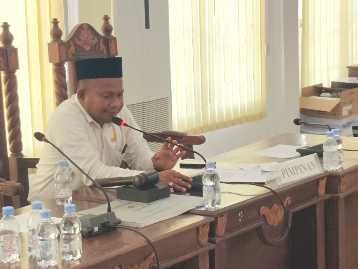 Ketua DPRD Muna, Muhammad Rahim (Foto:Iman Supa) 