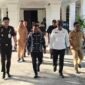 Kejari Sultra, Dr. Sugeng Riyanta bersama Wakil Bupati Muna, La Ode Asrafil, Ketua DPRD Muna, Muhamamad Rahim maupun Kajari Muna Indra Thimoty. (Foto:Iman Supa) 